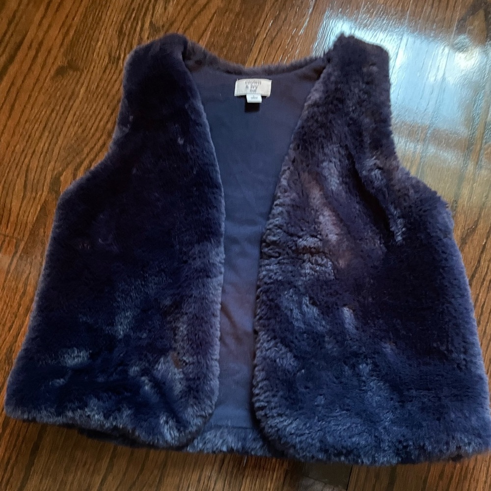 Crown and ivy vest